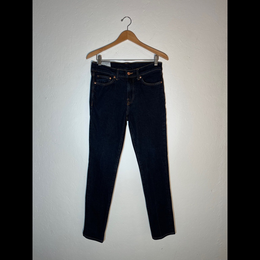 H & M • Mens Jean